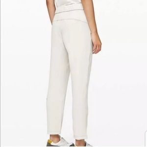 Lululemon On the a Fly 7/8 pants woven